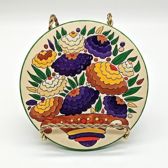 Janet Duke 1940 Green Border Floral Pottery Round Trivet - Picture 1 of 5
